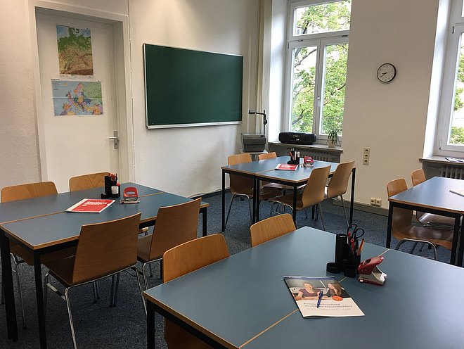 Klassenzimmer Privatakademie Augsburg